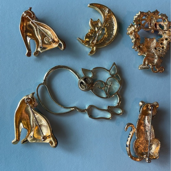 Vintage 6 Cat Brooches - Picture 8 of 9